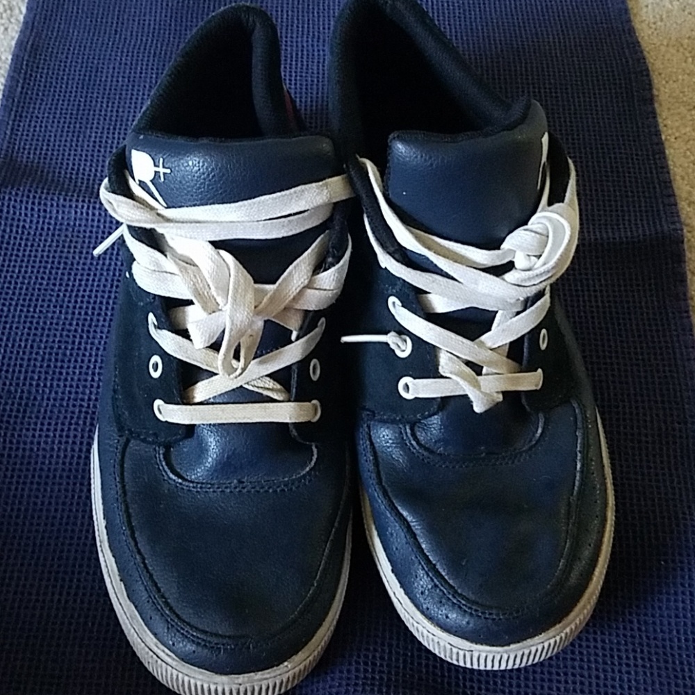 High top boat shoe